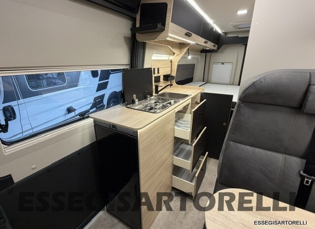 CHAUSSON NEW FIAT SPORTLINE V 594 2027 VAN 599 CM AUTOMATICO pieno
