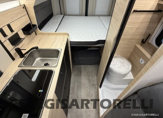 CHAUSSON NEW FIAT SPORTLINE V 594 2027 VAN 599 CM AUTOMATICO pieno