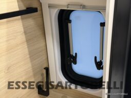 CHAUSSON NEW FIAT SPORTLINE V 594 2027 VAN 599 CM AUTOMATICO pieno