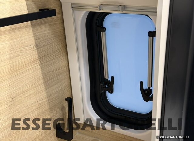 CHAUSSON NEW FIAT SPORTLINE V 594 2027 VAN 599 CM AUTOMATICO pieno