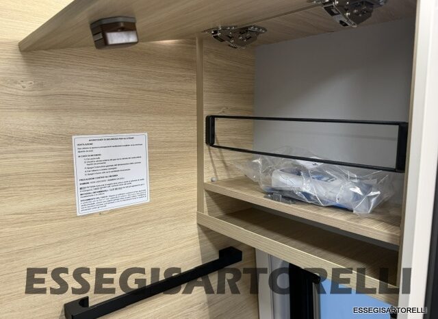 CHAUSSON NEW FIAT SPORTLINE V 594 2027 VAN 599 CM AUTOMATICO pieno