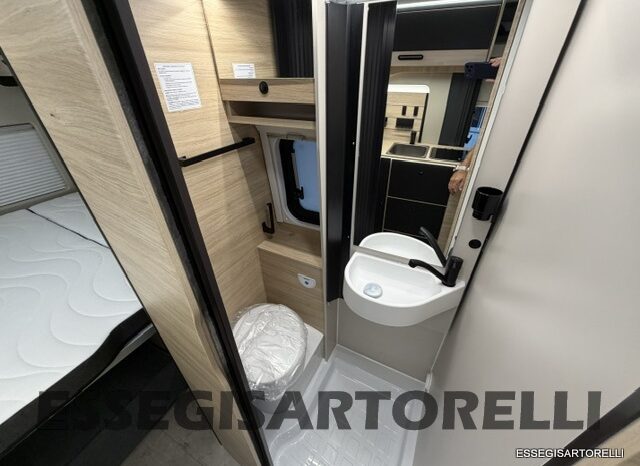 CHAUSSON NEW FIAT SPORTLINE V 594 2027 VAN 599 CM AUTOMATICO pieno