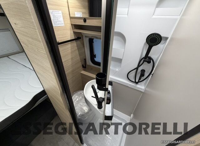 CHAUSSON NEW FIAT SPORTLINE V 594 2027 VAN 599 CM AUTOMATICO pieno