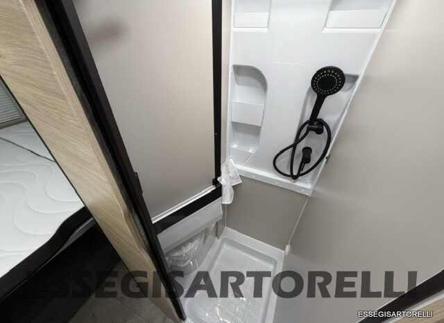 CHAUSSON NEW FIAT SPORTLINE V 594 2027 VAN 599 CM AUTOMATICO pieno