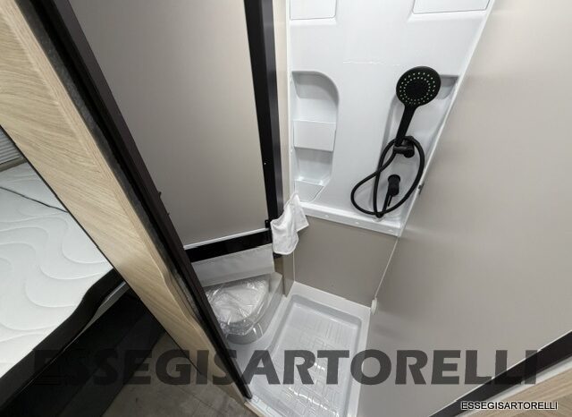 CHAUSSON NEW FIAT SPORTLINE V 594 2027 VAN 599 CM AUTOMATICO pieno