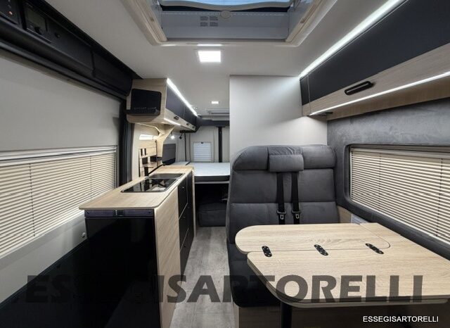 CHAUSSON NEW FIAT SPORTLINE V 594 2027 VAN 599 CM AUTOMATICO pieno