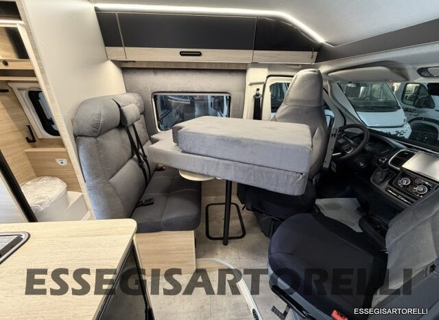 CHAUSSON NEW FIAT SPORTLINE V 594 2027 VAN 599 CM AUTOMATICO pieno
