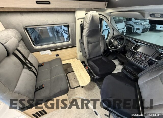CHAUSSON NEW FIAT SPORTLINE V 594 2027 VAN 599 CM AUTOMATICO pieno
