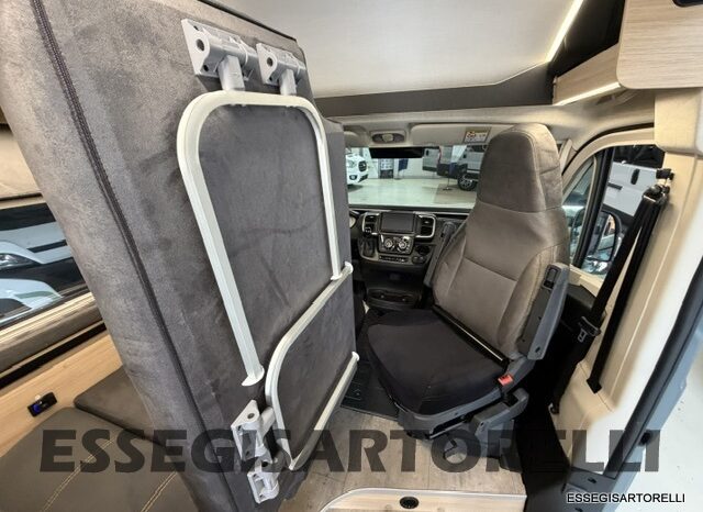 CHAUSSON NEW FIAT SPORTLINE V 594 2027 VAN 599 CM AUTOMATICO pieno
