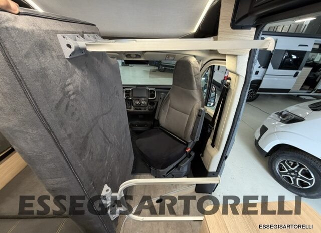 CHAUSSON NEW FIAT SPORTLINE V 594 2027 VAN 599 CM AUTOMATICO pieno