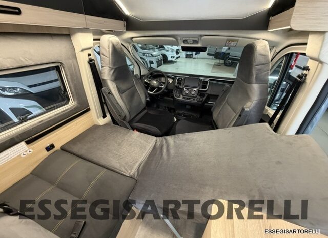 CHAUSSON NEW FIAT SPORTLINE V 594 2027 VAN 599 CM AUTOMATICO pieno