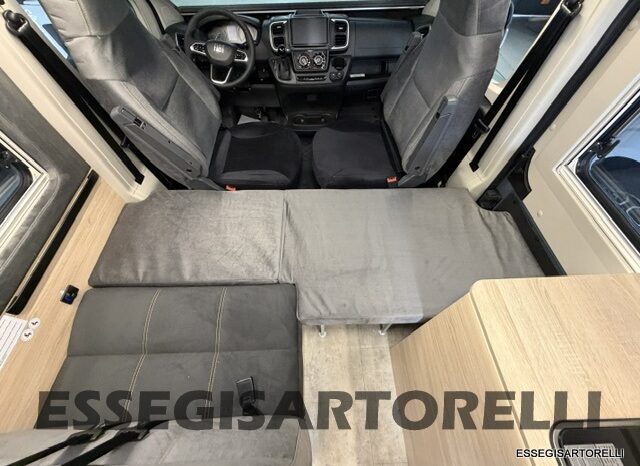 CHAUSSON NEW FIAT SPORTLINE V 594 2027 VAN 599 CM AUTOMATICO pieno