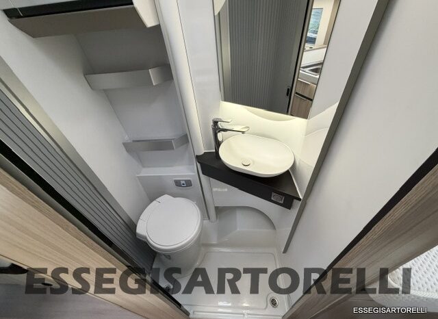 ADRIA COMPACT DL SUPREME EDITION 180 CV POWER AUTOMATICO 699 FULL 2023 pieno